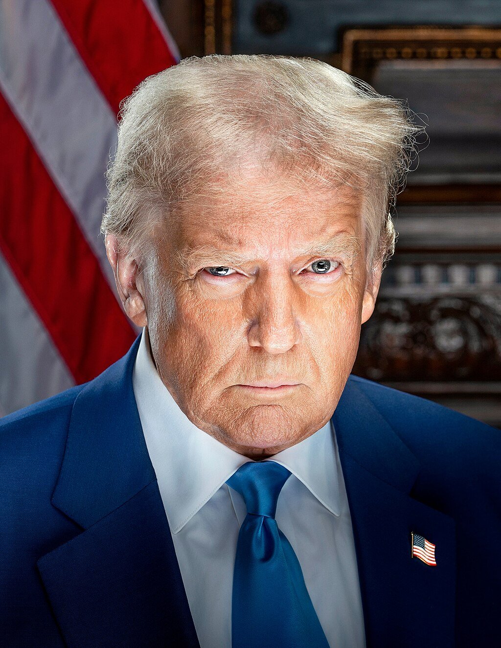 1024px-January_2025_Official_Presidential_Portrait_of_Donald_J._Trump